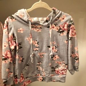 Floral bailey’s blossom lightweight sweatshirt